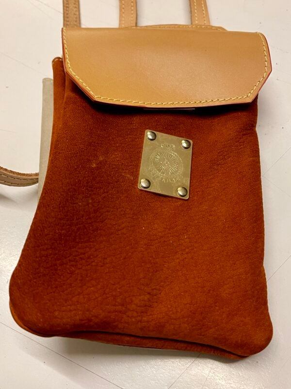 Elegante borsetta italiana in pelle design Rugiano - Image 5