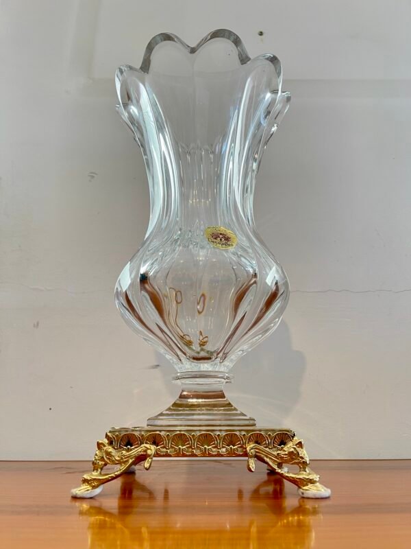 Vaso in Cristallo Desgaldes con Base Dorata – Stile Versailles - Image 4