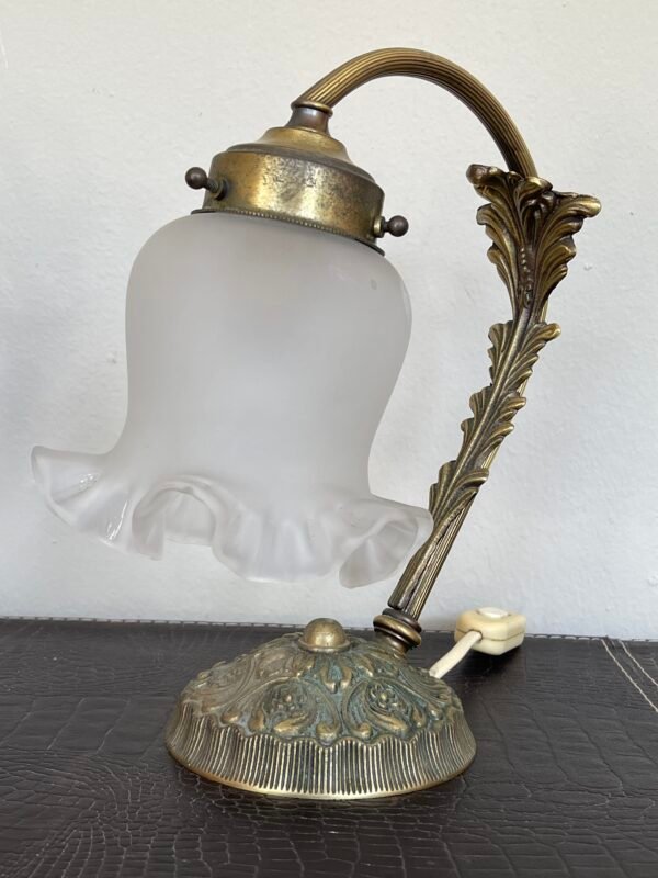 Coppia di lampade da tavolo in stile vintage è un vero gioiello d'arredo - Image 3
