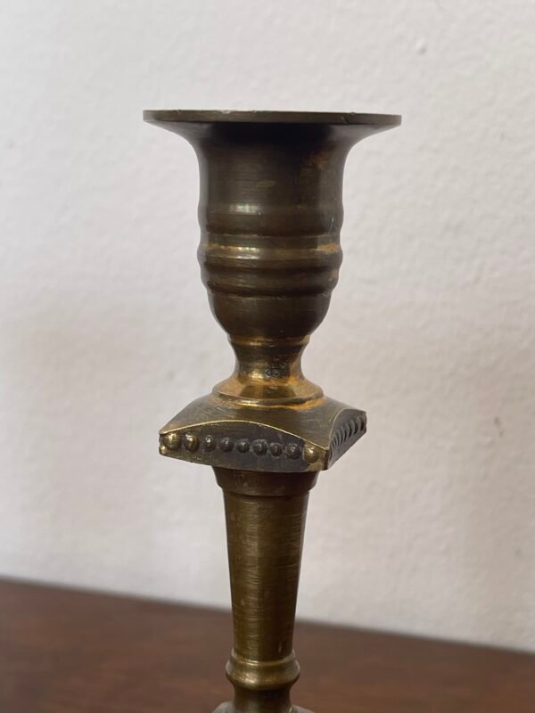 Coppia di candelabri in ottone vintage anni '50 - Image 6