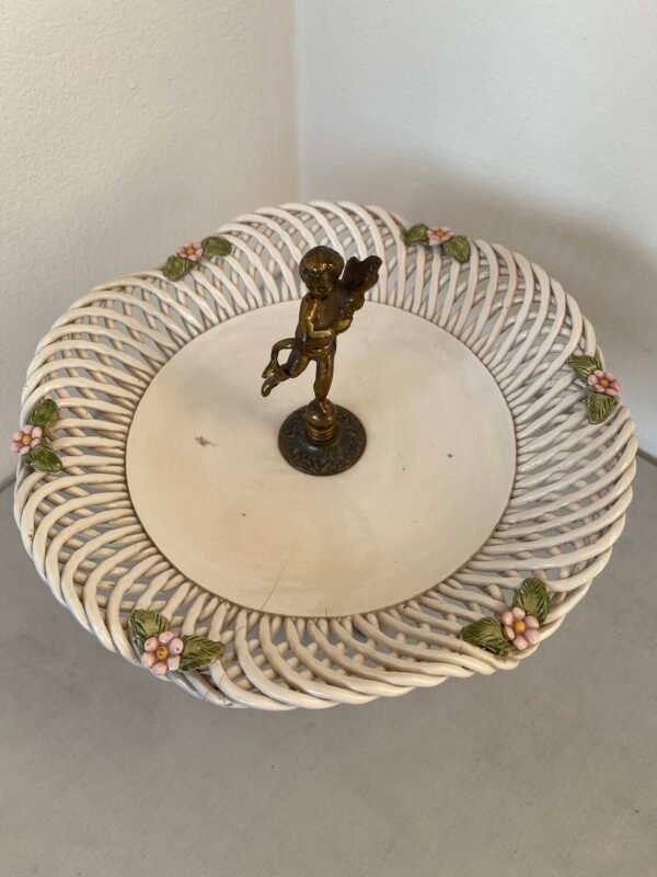 Centrotavola Vintage in Metallo Dorato con Base in Rete Intrecciata e Figurina in Bronzo - Elegante e Raffinato - Image 4