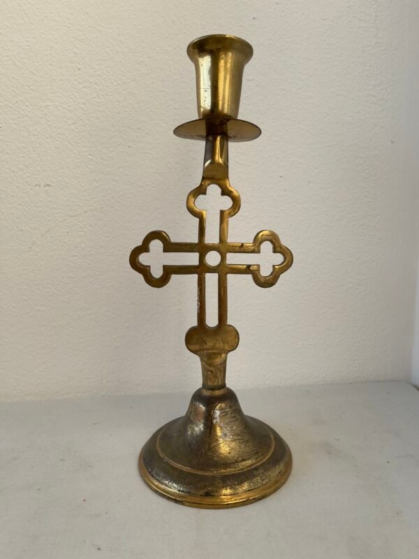 Candeliere in Ottone con Croce – Stile Ecclesiastico Vintage