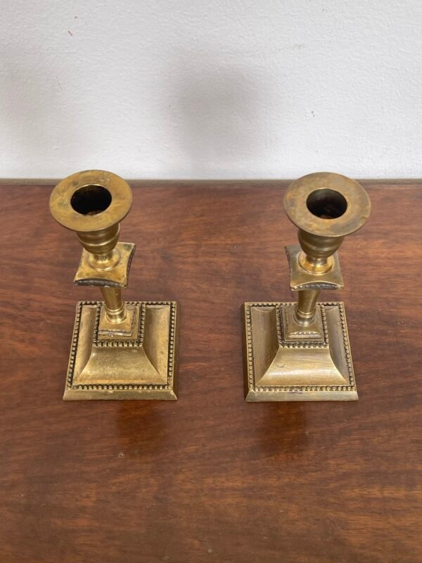 Coppia di candelabri in ottone vintage anni '50 - Image 4