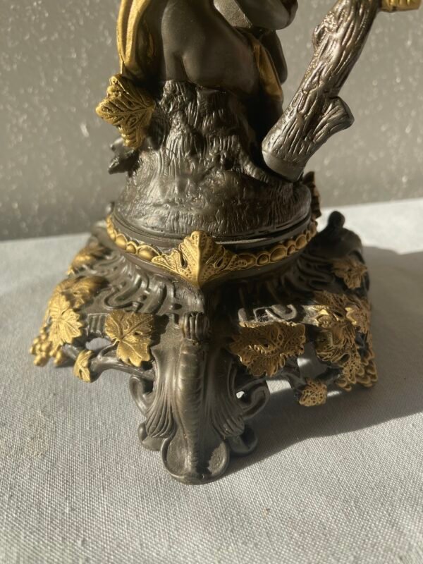 Candelabro con Putti e Motivi Viticci - Image 4