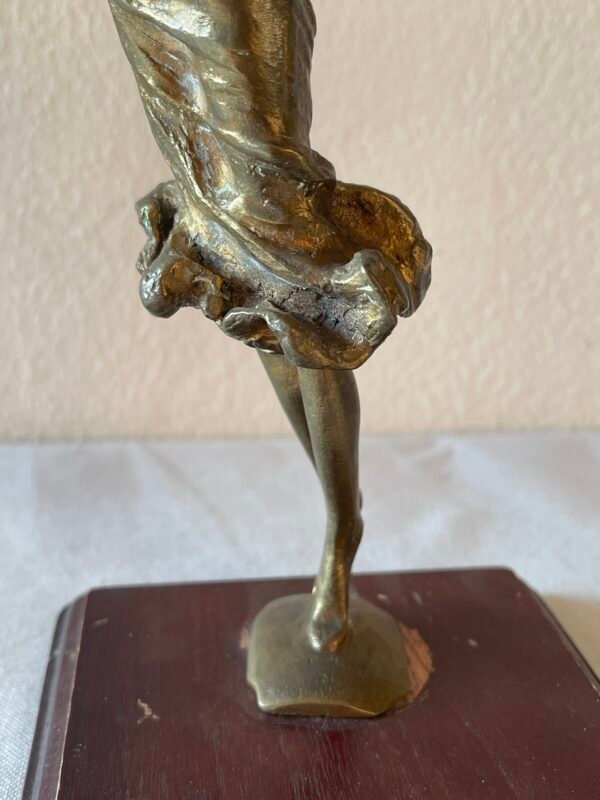 Statuetta Art Déco "La Danzatrice" in Bronzo Patinato su Base in Legno - Image 3
