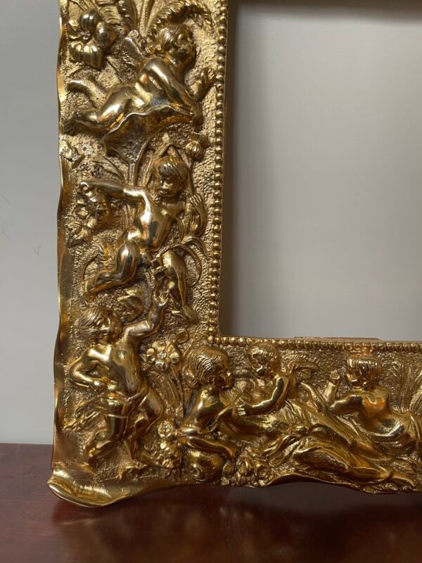 Cornice Barocca "Danza di Putti" - Image 3