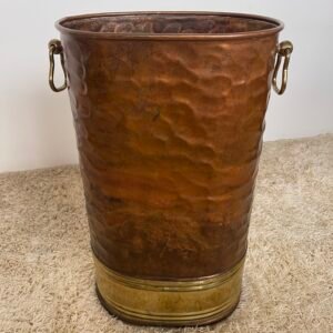 Secchio vintage a Rame Martellato con Base in Ottone e Manici Laterali - Stile Rustico/Decorativo