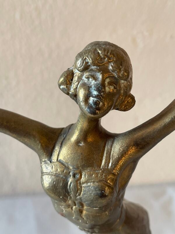 Statuetta Art Déco "La Danzatrice" in Bronzo Patinato su Base in Legno - Image 2