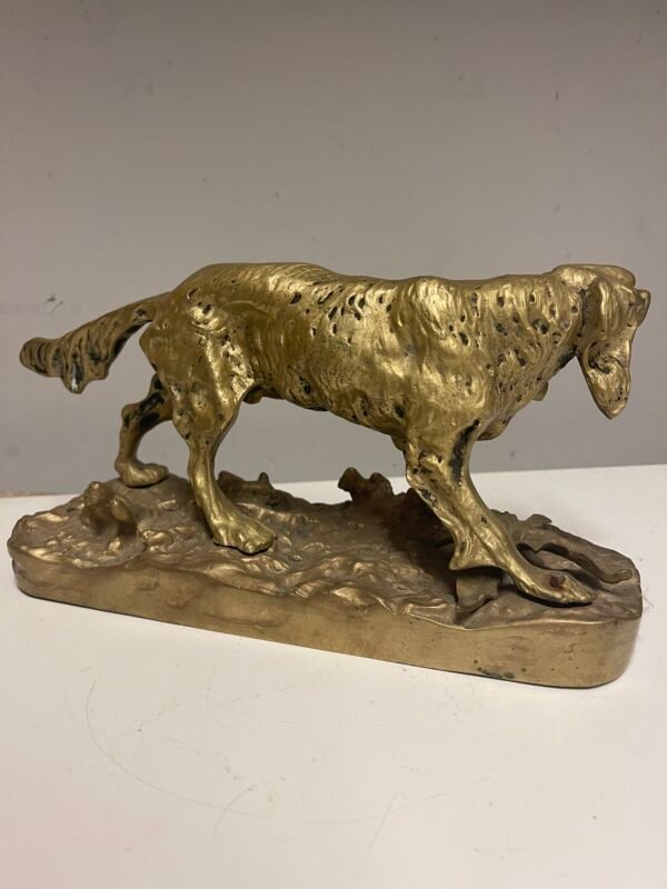 Scultura "Cane da Caccia in Punta" in Bronzo Dorato - Image 4