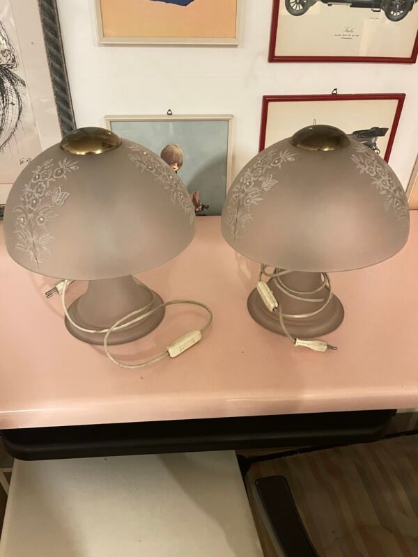 Coppia di Lampade da Tavolo "Fungo" in Vetro Satinato con Decori Floreali