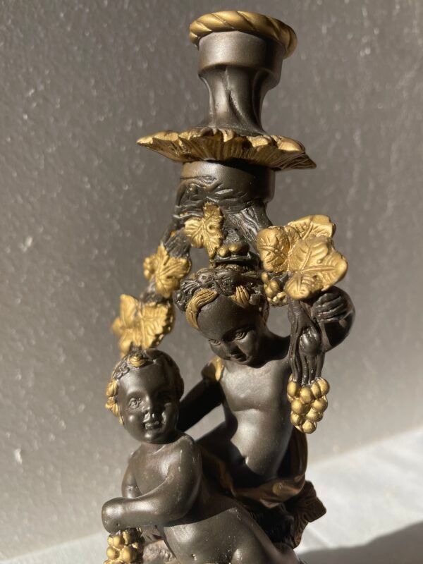 Candelabro con Putti e Motivi Viticci - Image 5
