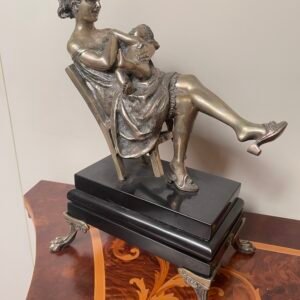 Scultura "Gazzella in Posa" in Bronzo Patinato