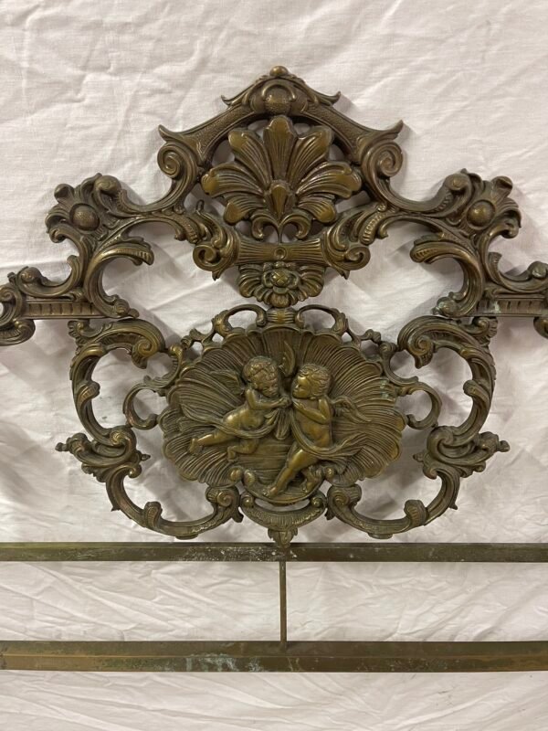 Letto Matrimoniale in Ferro Battuto e Bronzo Dorato, Stile Barocco Eclettico - Image 3