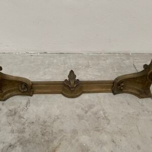 Antico Bracket da Parete in Bronzo con Motivo di Felini - Pezzo Decorativo Architettonico