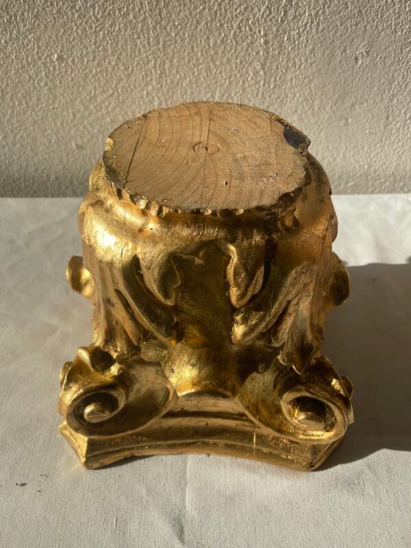 Mensola o piedistallo Corinzio dorato - Image 5