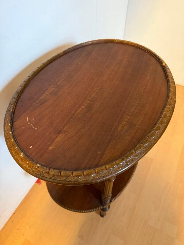 Comodino in Legno Intagliato con Doppio Piano - Image 2