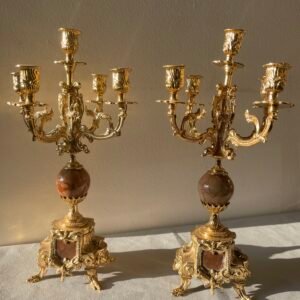 Coppia di Candelabri di Lusso a Cinque Fiamme in Bronzo Dorato e Marmo