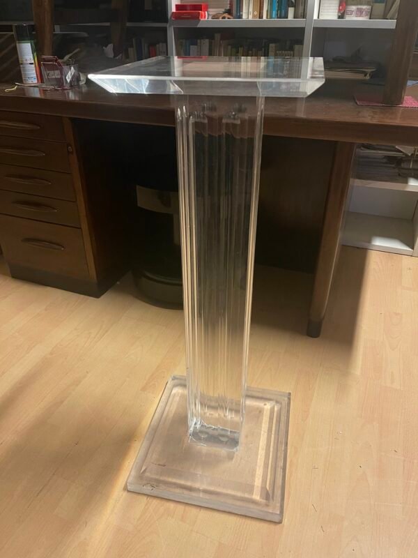 Colonna Espositiva in Plexiglas - Image 2