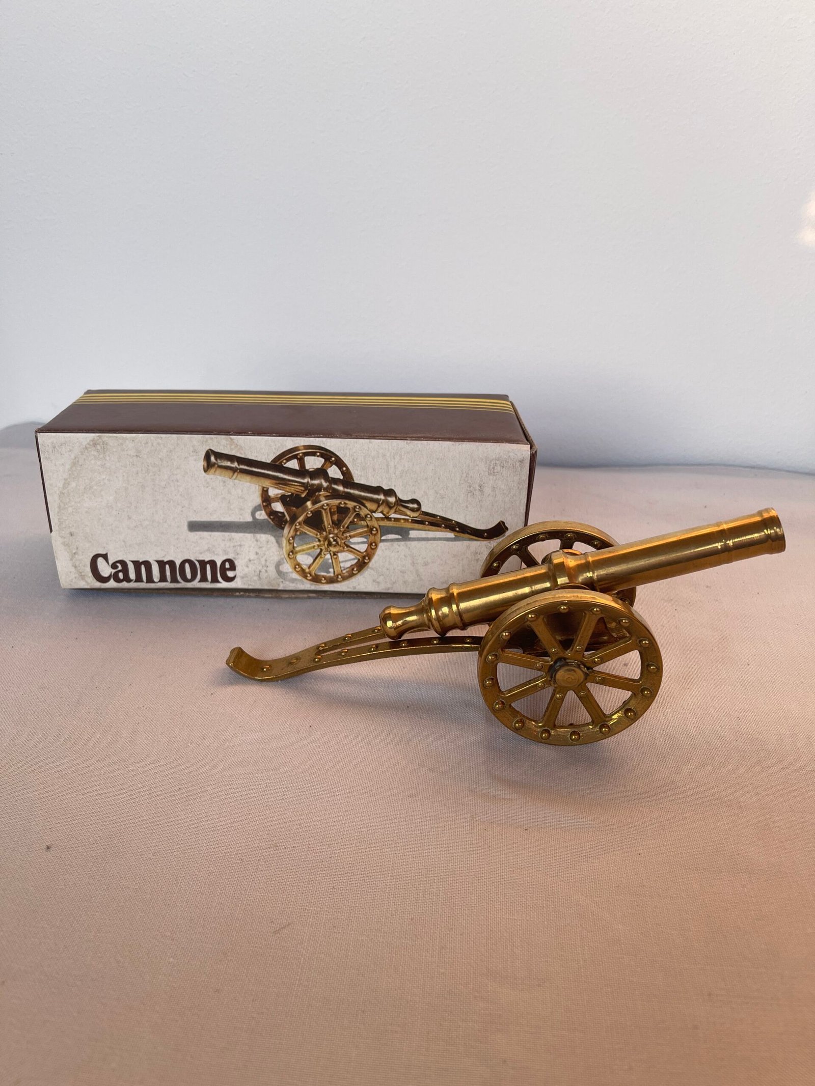 Cannone Decorativo in Ottone – Miniatura da Collezione - Image 5