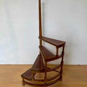 Scala da Biblioteca Antica in Legno Massello – Design Curvo a Chiocciola, 4 Gradini con Dettagli in Pelle