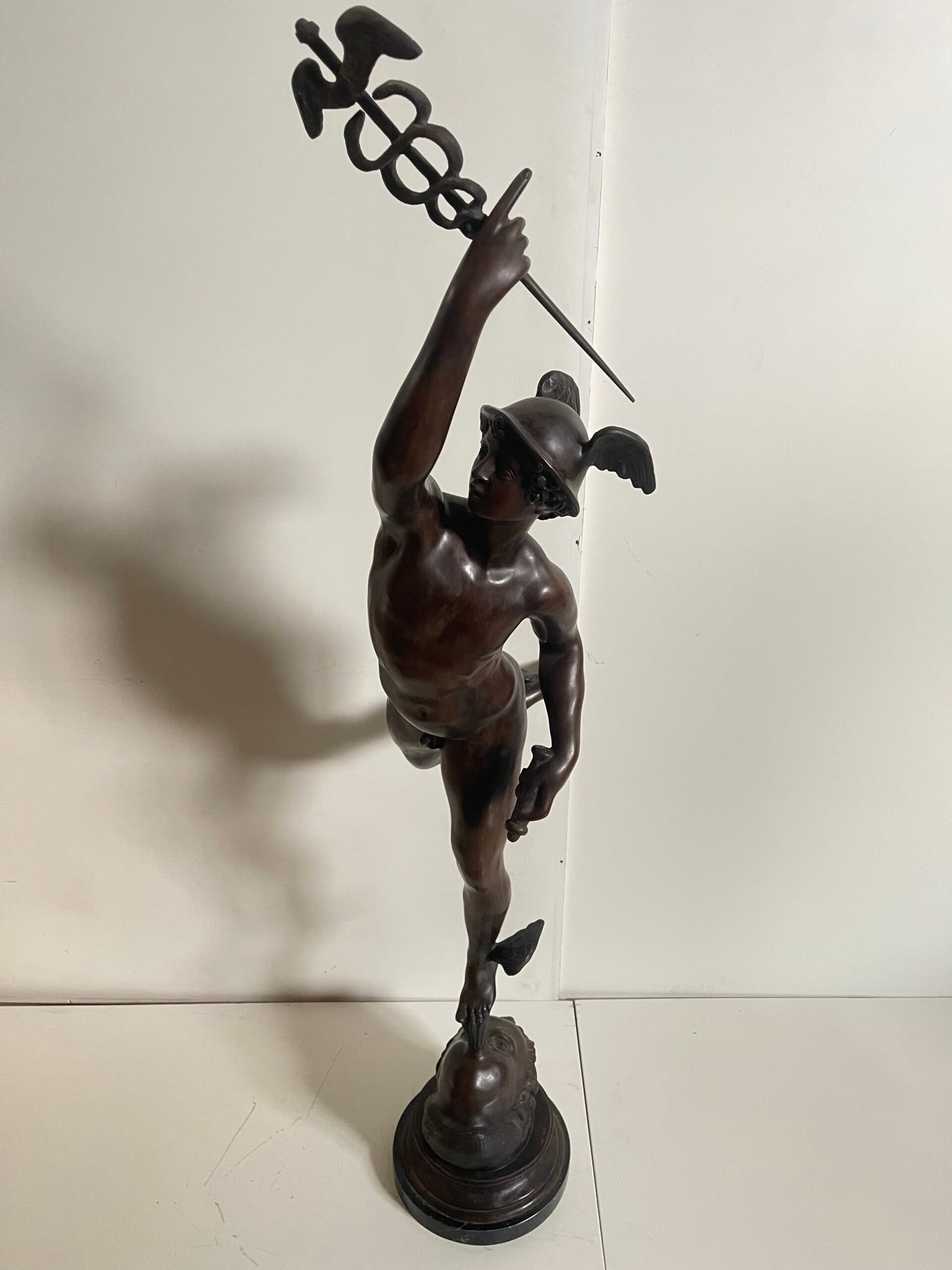 Scultura in Bronzo di Mercurio (Ermes) - Arte Classica Dinamica