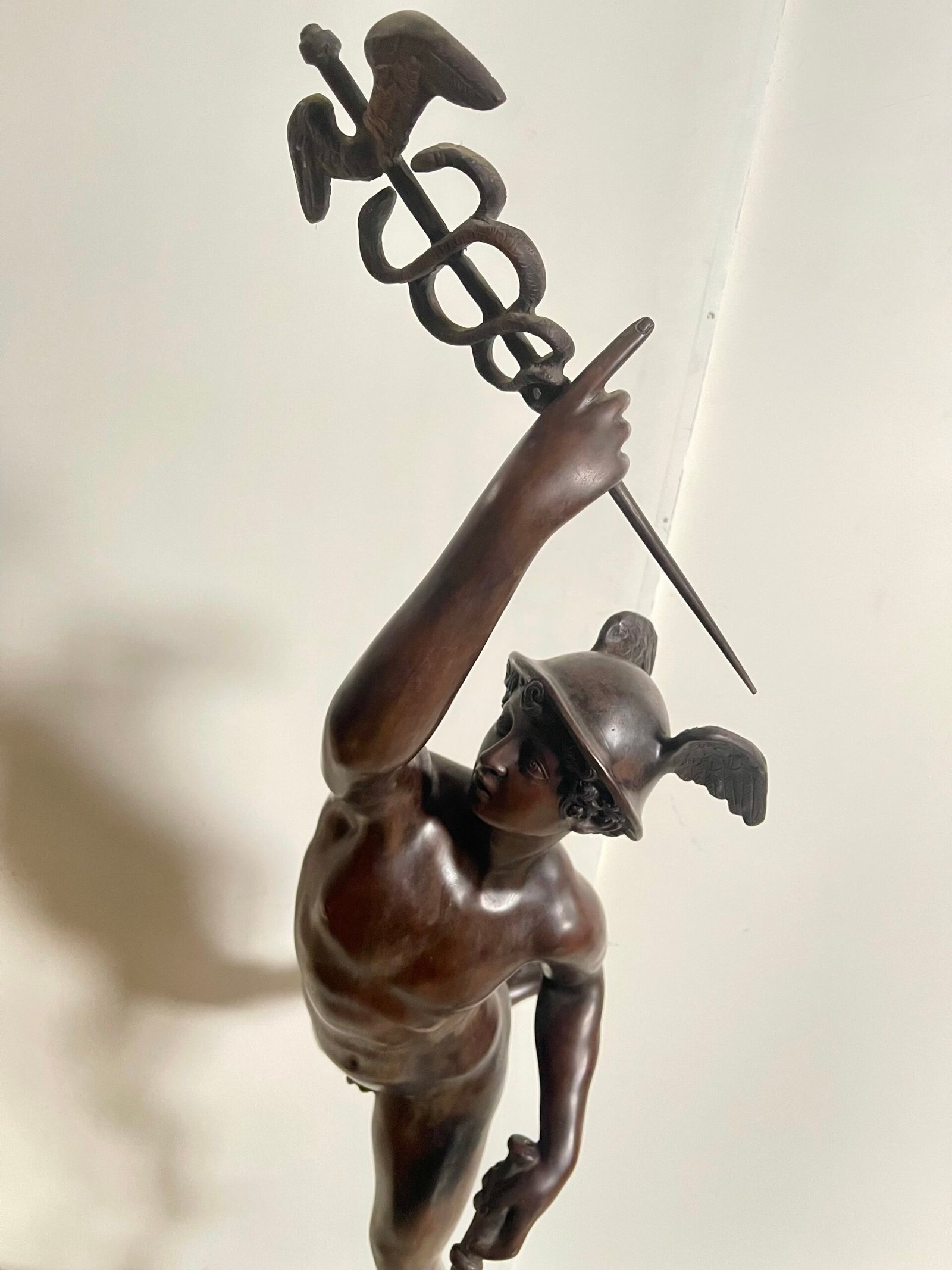 Scultura in Bronzo di Mercurio (Ermes) - Arte Classica Dinamica - Image 5