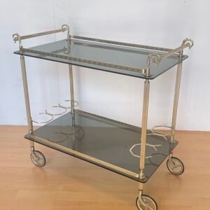 Carrello Bar Vintage in Ottone Cromato e Vetro Fumé – "Silver Chic"