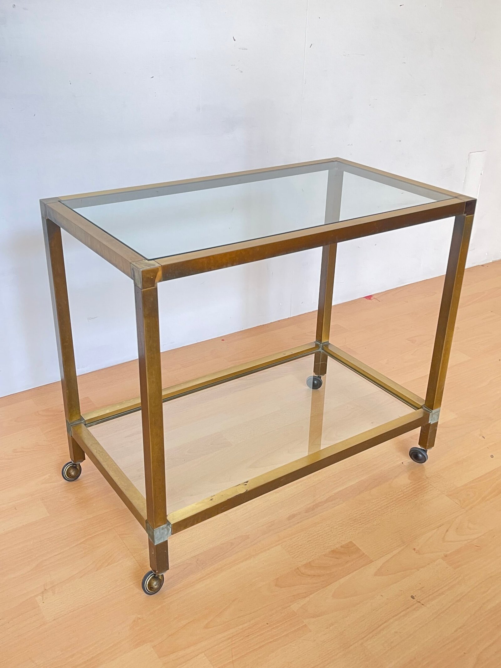 Carrello da tè vintage in ottone e vetro – Design anni '70