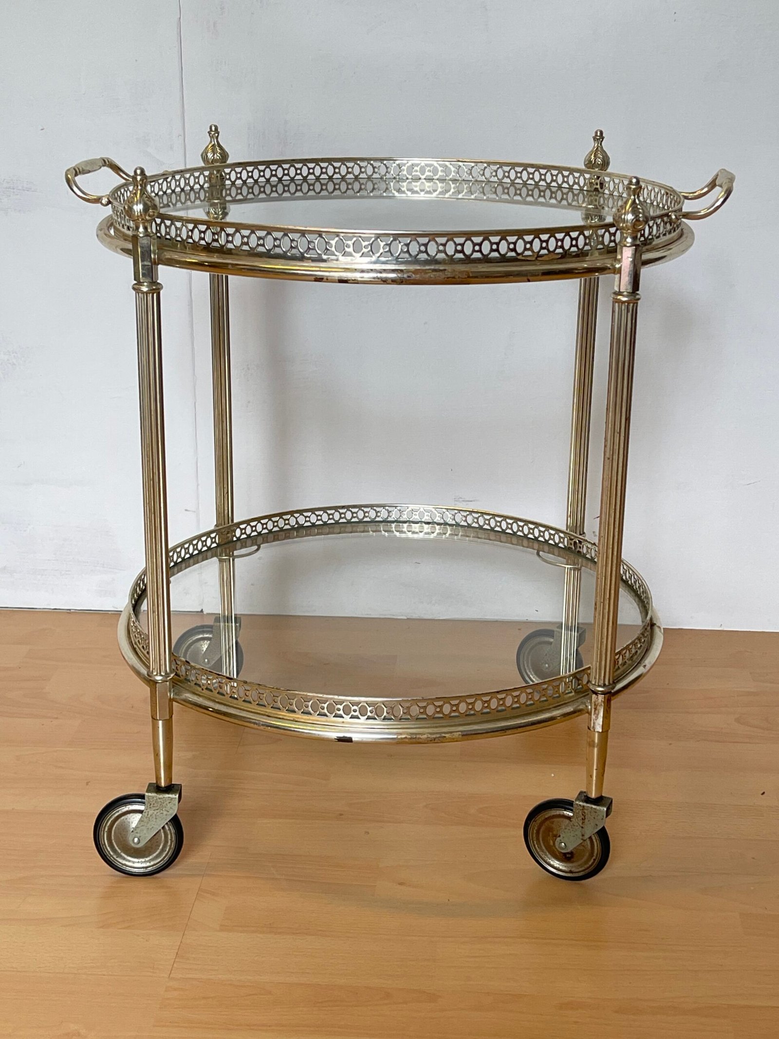 Carrello bar italiano in metallo argentato e vetro degli anni '90