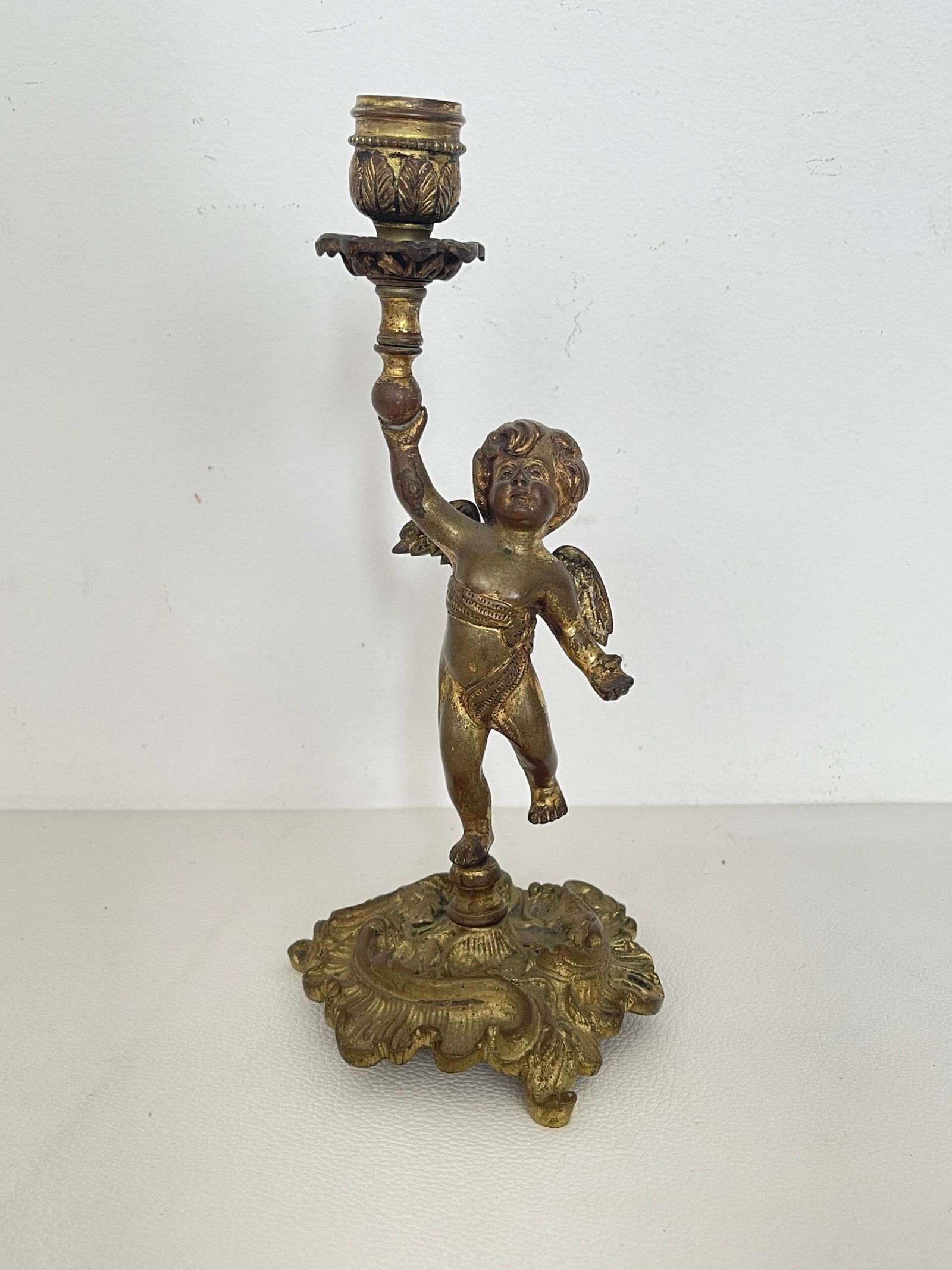 Candeliere vintage in Bronzo Dorato con Putto - Stile Barocco
