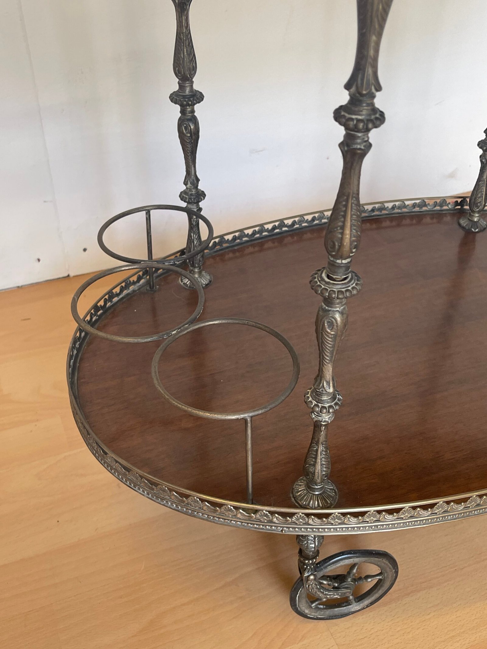 Carrello da Servizio Vintage in Ottone e Legno – "Grand Époque" - Image 4