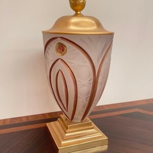 Vaso in vetro artistico con Base Dorata e Coperchio, Italia, anni '90