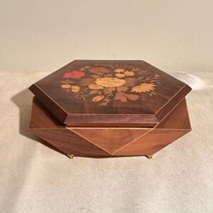 Scrigno Gioiello Musicale in Legno – Made in Italy (1990s)