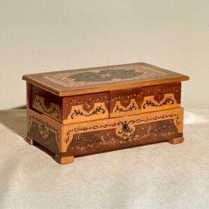 Scrigno delle Meraviglie in Legno Intarsiato anni '90