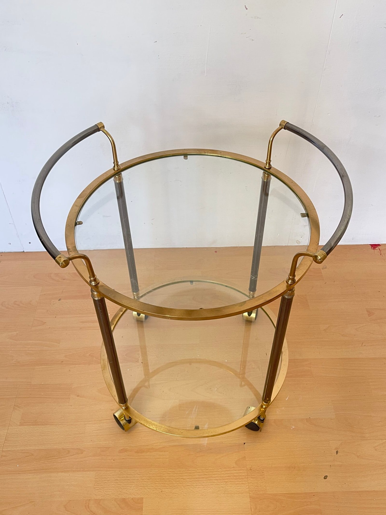 Carrello Bar Vintage in Ottone e Vetro - Anni '60, Design Elegante - Image 2