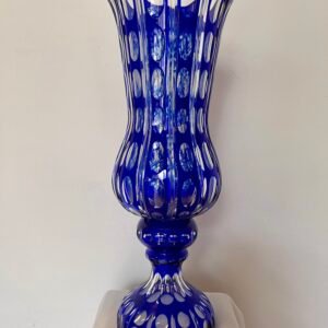 Vaso Artistico in Cristallo Blu Cobalto Inciso a Mano – Opera Unica